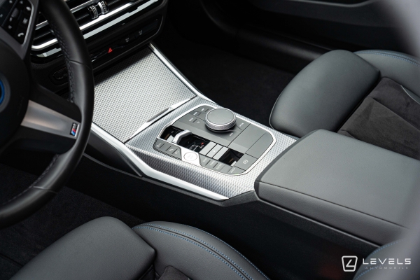 BMW SERIE 320e TOURING 204Ch M Sport