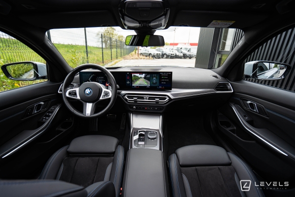 BMW SERIE 320e TOURING 204Ch M Sport