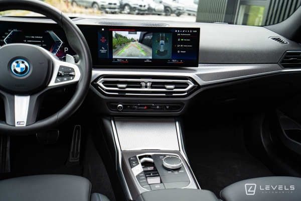 BMW SERIE 320e TOURING 204Ch M Sport