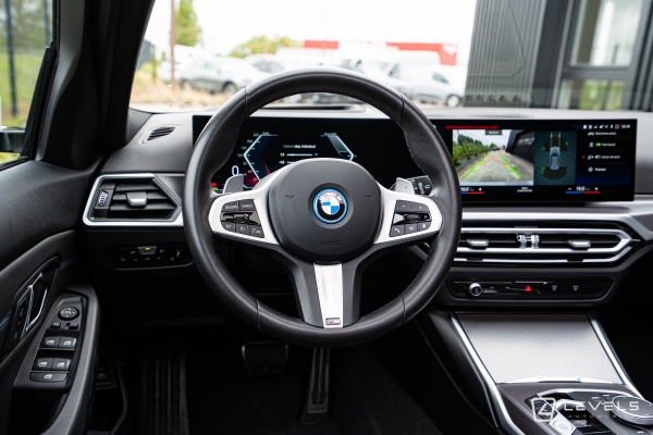 BMW SERIE 320e TOURING 204Ch M Sport