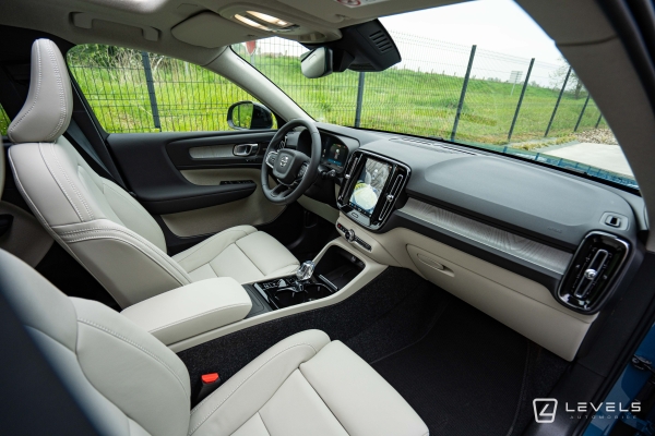  Volvo XC40 B4 197ch Ultra DCT7