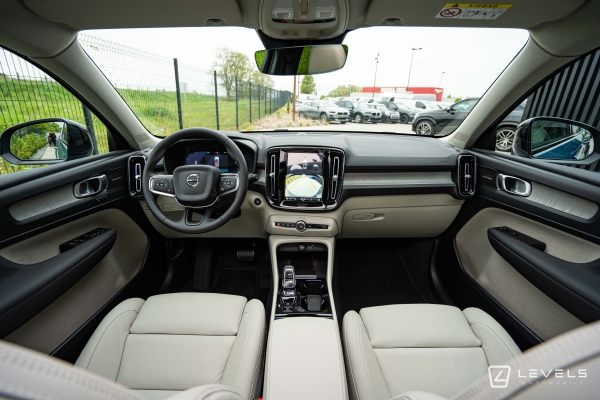  Volvo XC40 B4 197ch Ultra DCT7