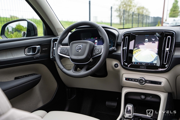  Volvo XC40 B4 197ch Ultra DCT7