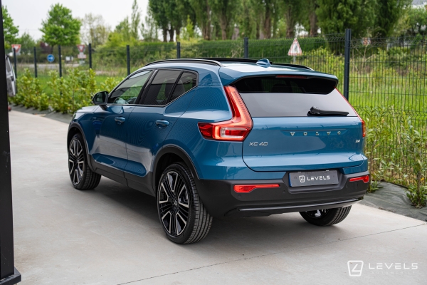  Volvo XC40 B4 197ch Ultra DCT7