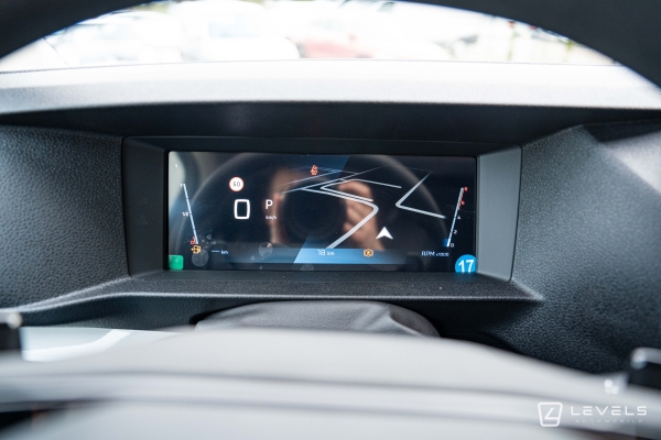 Utilitaire NOUVEAU PEUGEOT EXPERT M Fg 2.0 BLUEHDI 145CH  Pack Premium Connect BVA8