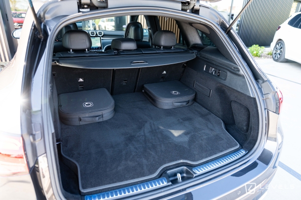 Mercedes GLC 300E AMG Line 4MATIC 