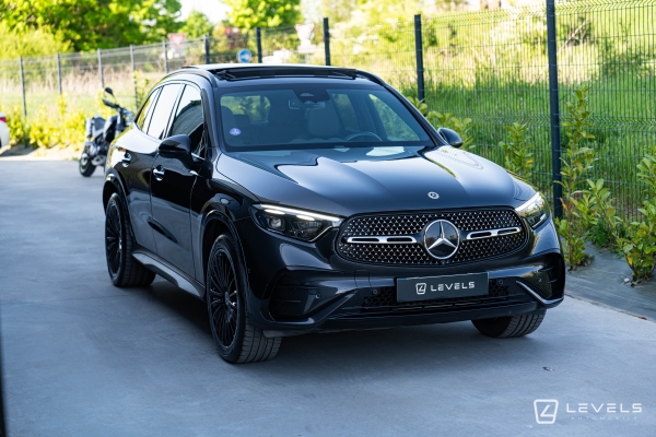 Mercedes GLC 300E AMG Line 4MATIC 