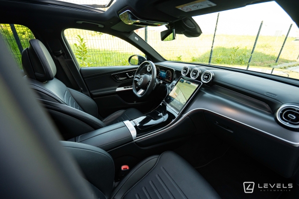 Mercedes GLC 300E AMG Line 4MATIC 