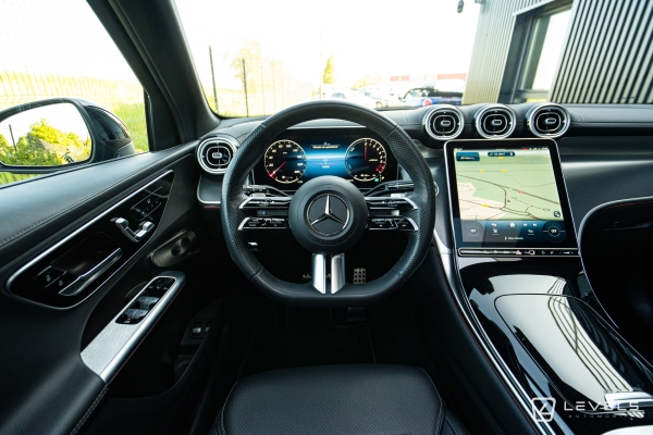 Mercedes GLC 300E AMG Line 4MATIC 