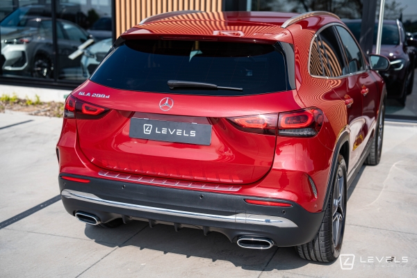 Mercedes GLA 200D 150ch AMG Line 8G-DCT