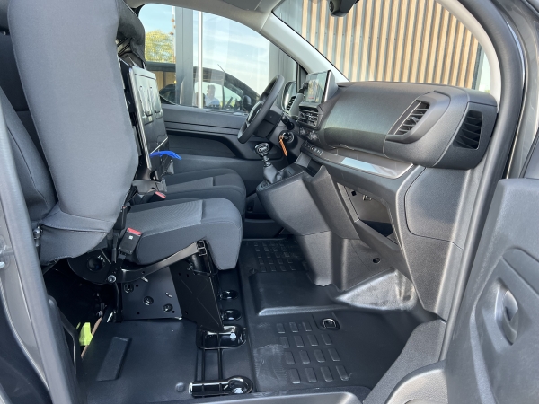 Utilitaire NOUVEAU PEUGEOT EXPERT 2.0 HDI 145 XL