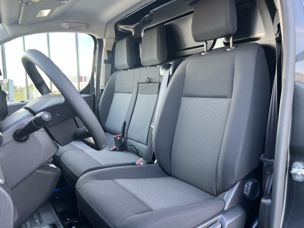 Utilitaire NOUVEAU PEUGEOT EXPERT 2.0 HDI 145 XL