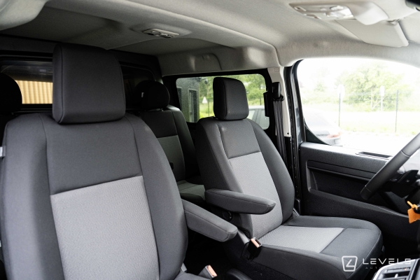 Utilitaire NOUVEAU PEUGEOT EXPERT XL 2.0 HDI 180 BVA CABINE APPROFONDIE 5 P