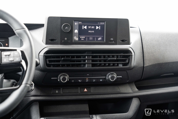 Utilitaire NOUVEAU PEUGEOT EXPERT XL 2.0 HDI 180 BVA CABINE APPROFONDIE 5 P