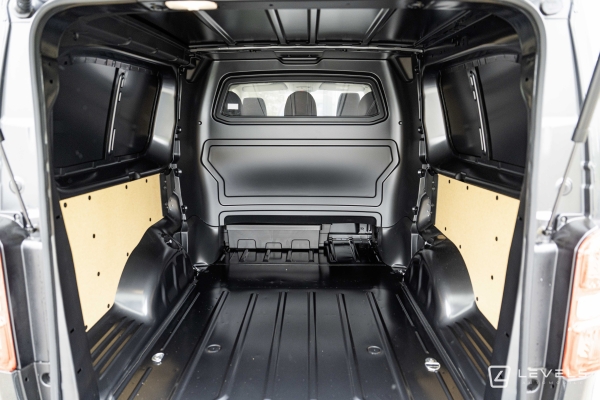 Utilitaire NOUVEAU PEUGEOT EXPERT XL 2.0 HDI 180 BVA CABINE APPROFONDIE 5 P