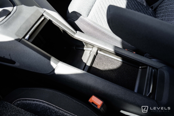 Utilitaire NOUVEAU PEUGEOT RIFTER 1.5 BLUEHDI 130CH ALLURE - 5 PLACES - 