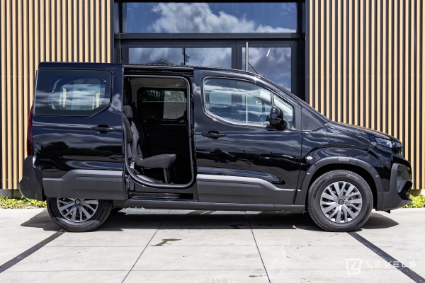 Utilitaire NOUVEAU PEUGEOT RIFTER 1.5 BLUEHDI 130CH ALLURE - 5 PLACES - 