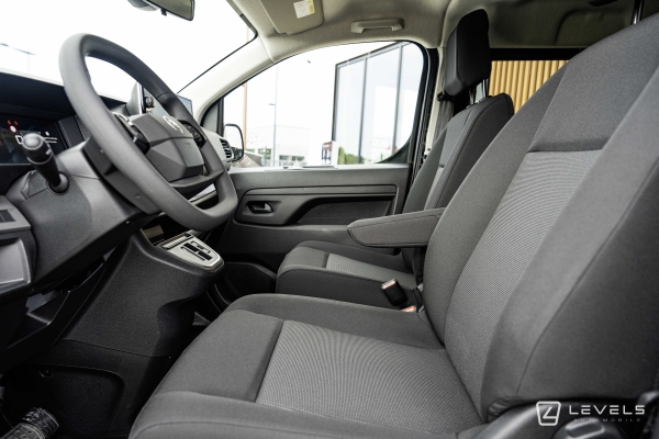 Utilitaire NOUVEAU CITROEN JUMPY XL 2.0 HDI 180CH BVA CABINE APPROFONDIE 5 PLACES