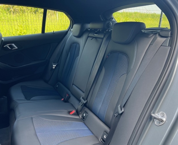 BMW SERIE 1 118i M SPORT DKG7