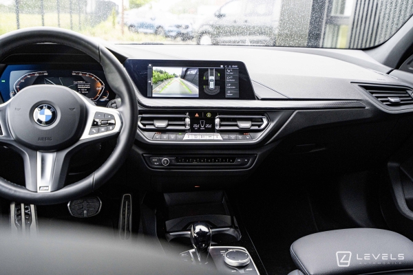 BMW SERIE 1 118i M SPORT DKG7