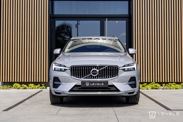  Volvo XC60 B4 197ch Plus Style Chrome GEARTRONIC 8