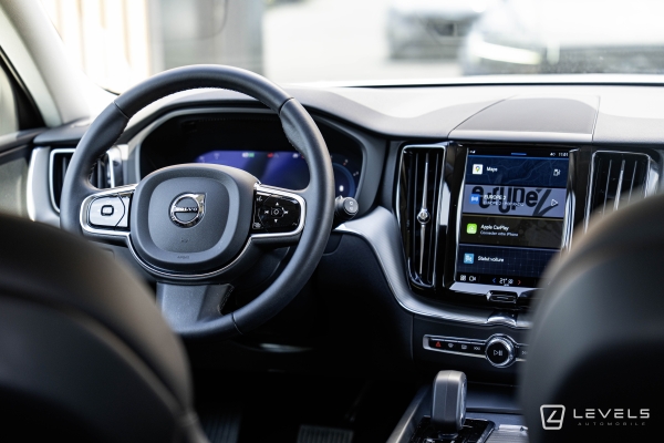  Volvo XC60 B4 197ch Plus Style Chrome GEARTRONIC 8