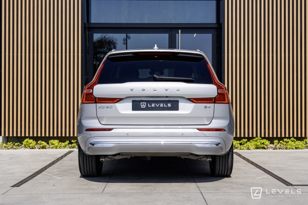  Volvo XC60 B4 197ch Plus Style Chrome GEARTRONIC 8