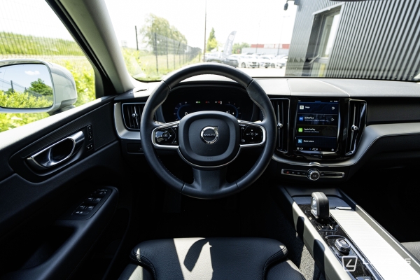  Volvo XC60 B4 197ch Plus Style Chrome GEARTRONIC 8