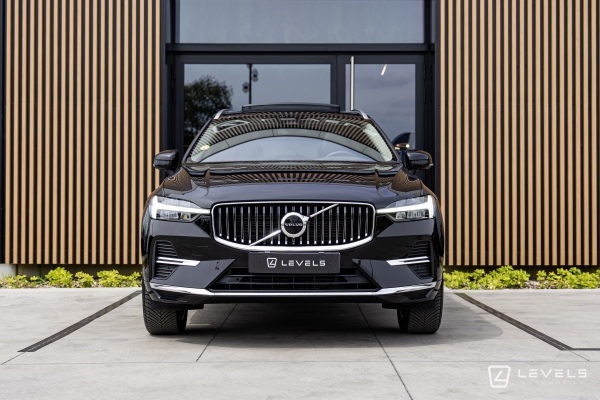  Volvo XC60 B4 197ch Plus Style Chrome GEARTRONIC 8