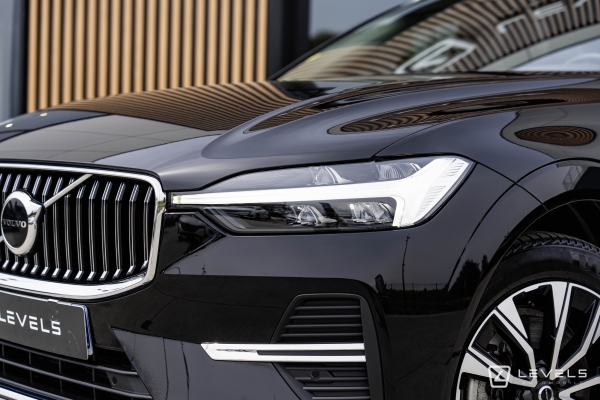  Volvo XC60 B4 197ch Plus Style Chrome GEARTRONIC 8