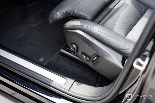  Volvo XC60 B4 197ch Plus Style Chrome GEARTRONIC 8