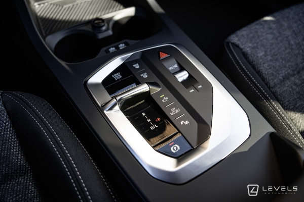 BMW SERIE 1 (F70) 120i 170ch DKG7
