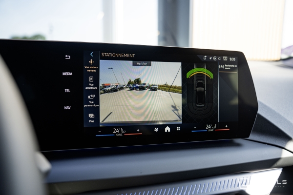 BMW SERIE 1 (F70) 120i 170ch DKG7