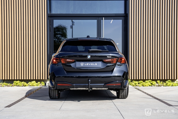 BMW SERIE 1 (F70) 120i 170ch DKG7