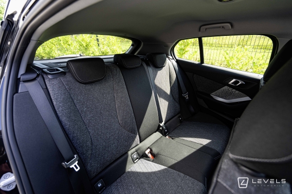 BMW SERIE 1 (F70) 120i 170ch DKG7