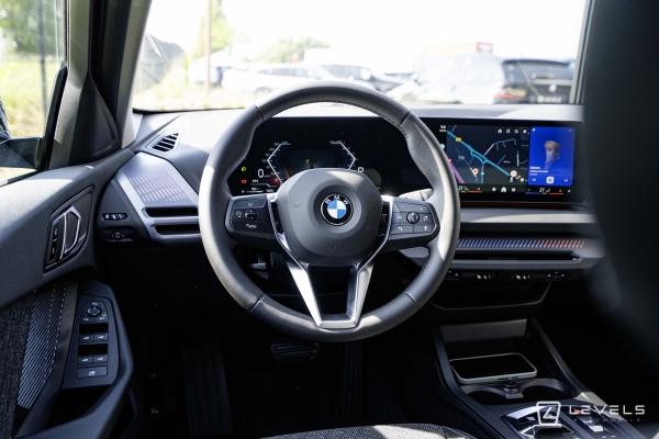 BMW SERIE 1 (F70) 120i 170ch DKG7