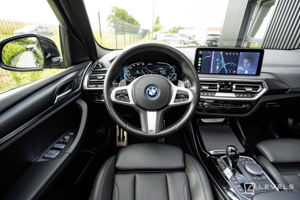 BMW X3 xDrive30e 292 ch M Sport BVA8