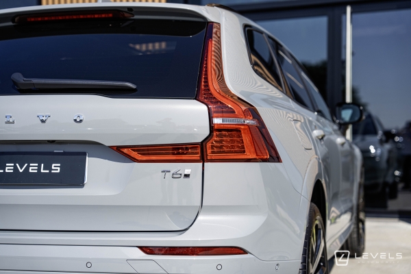  Volvo XC60 T6 253 + 145 Ch Ultra Style Dark BVA8 AWD - En Arrivage