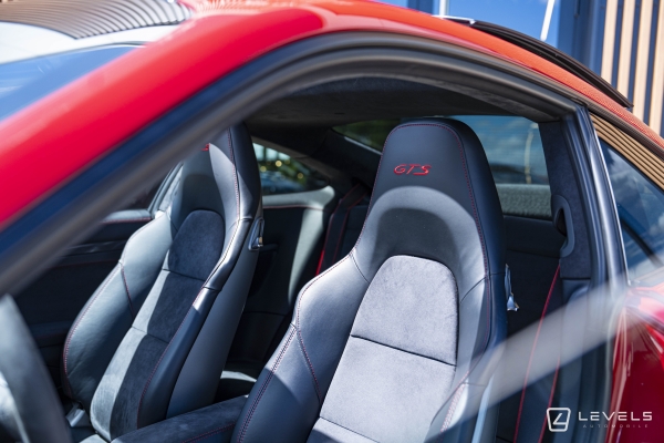 PORSCHE 911 3.8 430 Ch CARRERA 4 GTS PDK7 arrivage