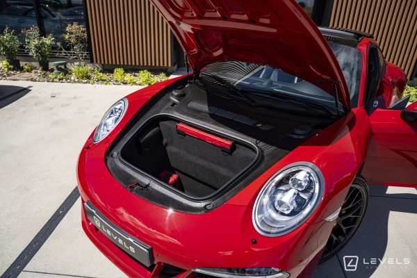 PORSCHE 911 3.8 430 Ch CARRERA 4 GTS PDK7 arrivage
