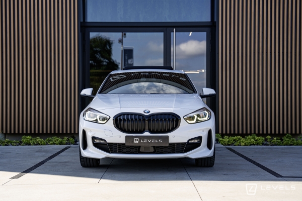 BMW SERIE 1 118i 136 ch M SPORT DKG7