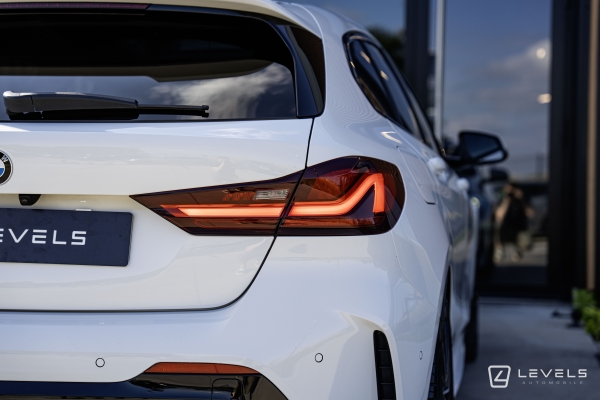BMW SERIE 1 118i 136 ch M SPORT DKG7