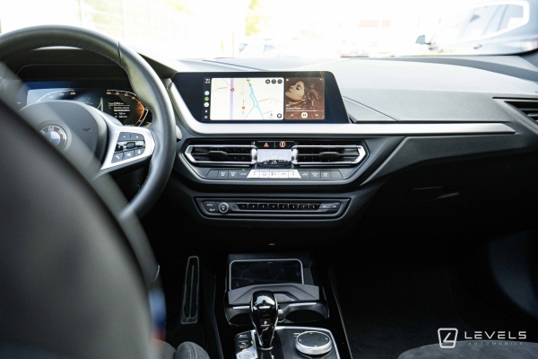 BMW SERIE 1 118i 136 ch M SPORT DKG7
