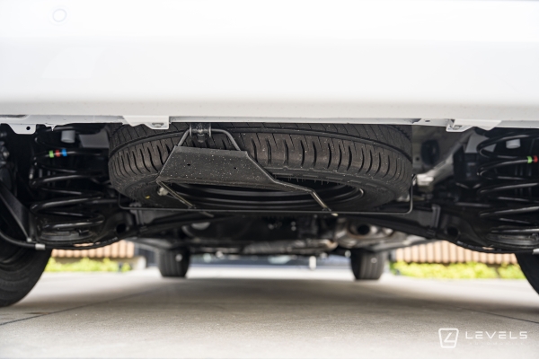 Utilitaire Citröen Jumpy M 2.0 BlueHDI 180 EAT8 Pack Connectivité - LED - Protection bois