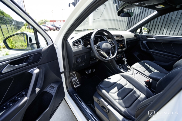 Volkswagen Tiguan R-LINE EXCLUSIVE 1.4 E-hybrid 245 ch DSG6