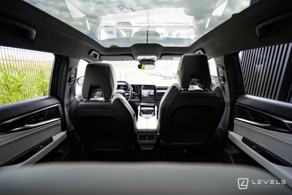 Renault Espace VI 1.2 E-Tech Hybrid 200 ch Iconic 7 Places