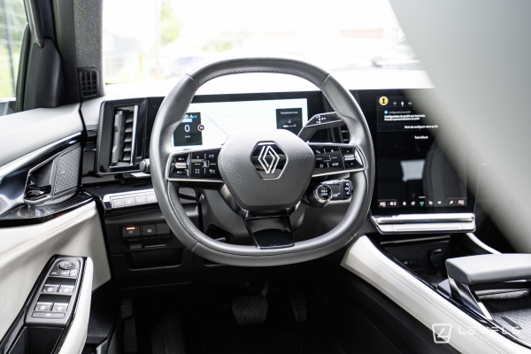 Renault Espace VI 1.2 E-Tech Hybrid 200 ch Iconic 7 Places