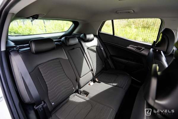 Kia SPORTAGE Design Hybride Rechargeable 4WD 265 ch BVA6