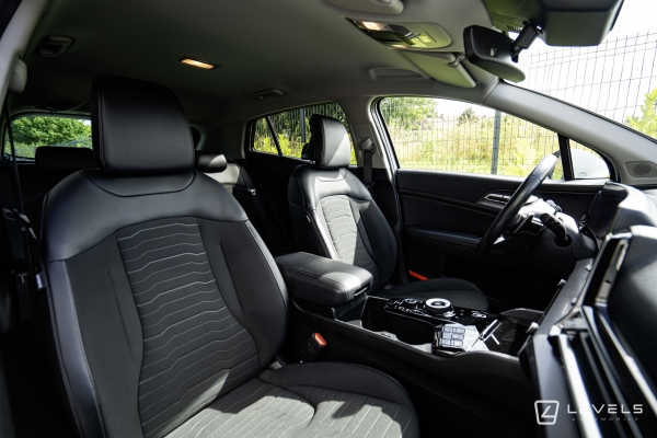 Kia SPORTAGE Design Hybride Rechargeable 4WD 265 ch BVA6
