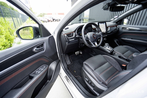 Renault Arkana 1.6 E-Tech 145 ch RS Line